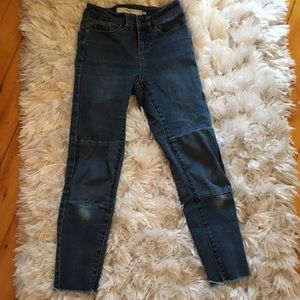 Vera Moda Petite patch-knee jeans